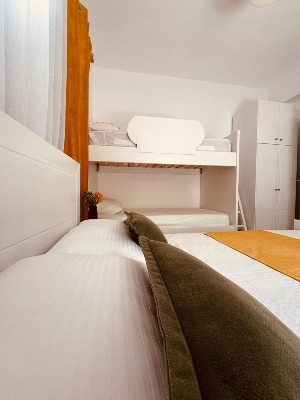 Orfeu Apartments Ksamil Esterno foto