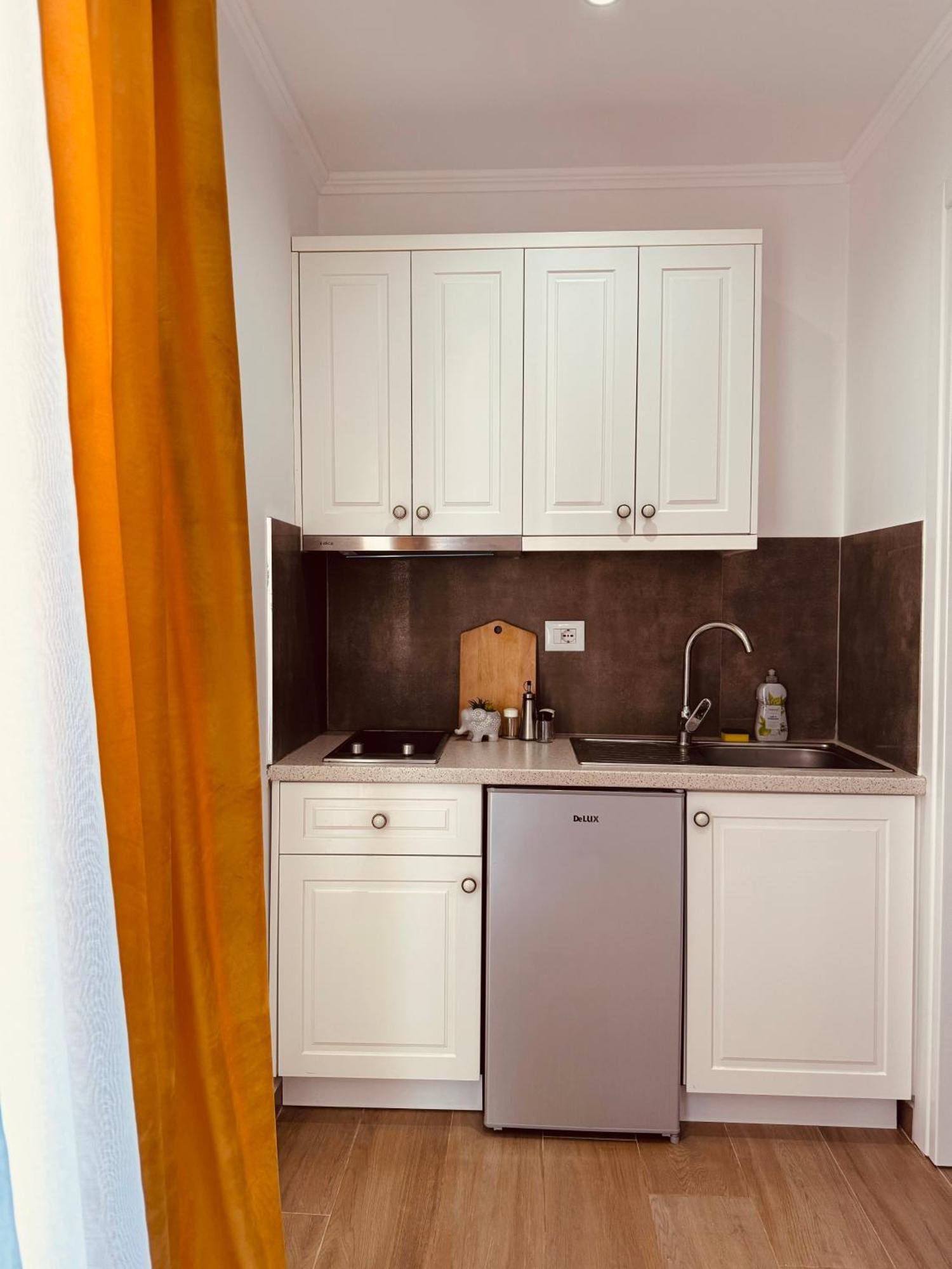Orfeu Apartments Ksamil Esterno foto