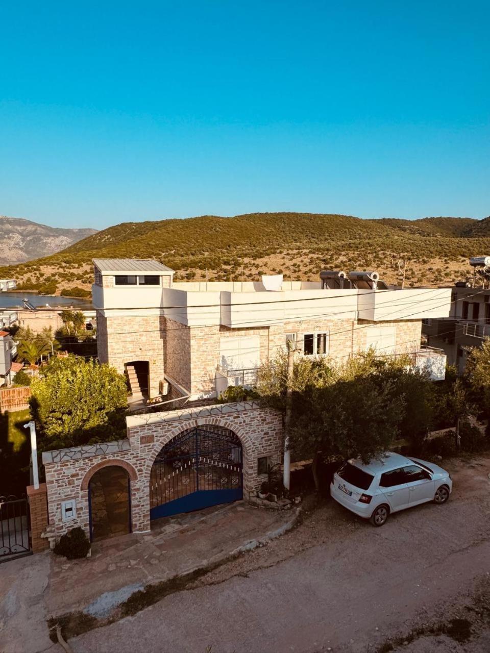 Orfeu Apartments Ksamil Esterno foto